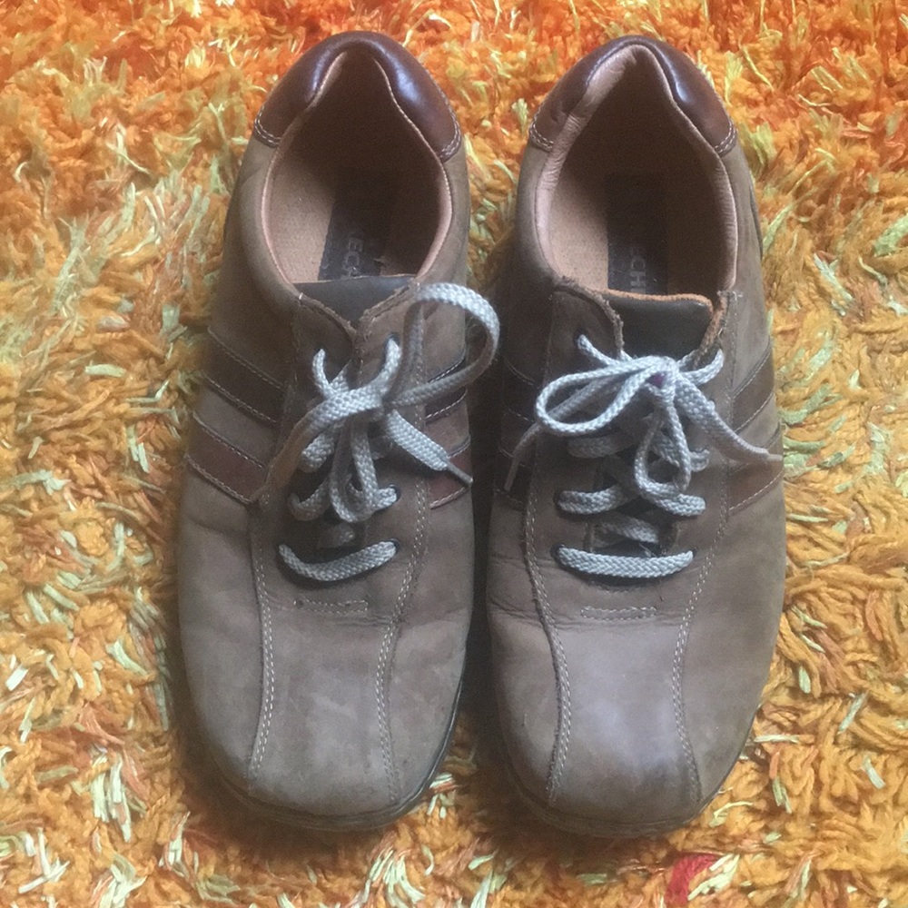 Skechers Learher